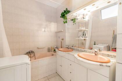 Winter Immobilier - Appartement - Nice - Fleurs Gambetta - Nice - 1bd6c45d01dc4f0f7ceedae1bb5a28dd_629593f0ad_1920