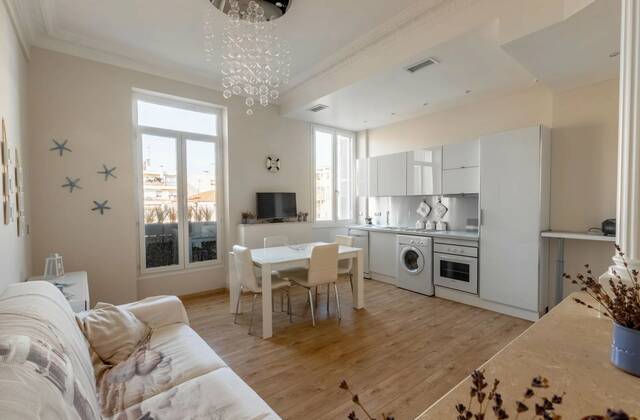 Winter Immobilier - квартира - Nice - Fleurs Gambetta - Nice - 5f6b11fc1d86e94aa607b8311d9a9e15_e7dc26b935_1920