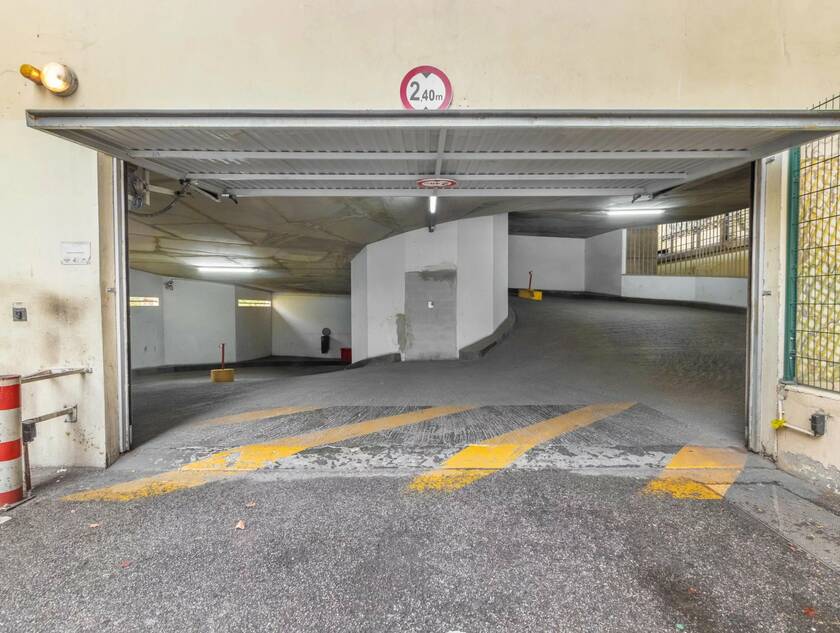 Winter Immobilier - Garage parking - Nice - Estienne d’Orves / Parc Imperial / Pessicart - Nice - e3b4f264c7c42f70cae4b0074a9dd3df_8d6767506c_1920