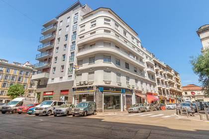 Winter Immobilier - Appartamento  - Nice - 49968611r