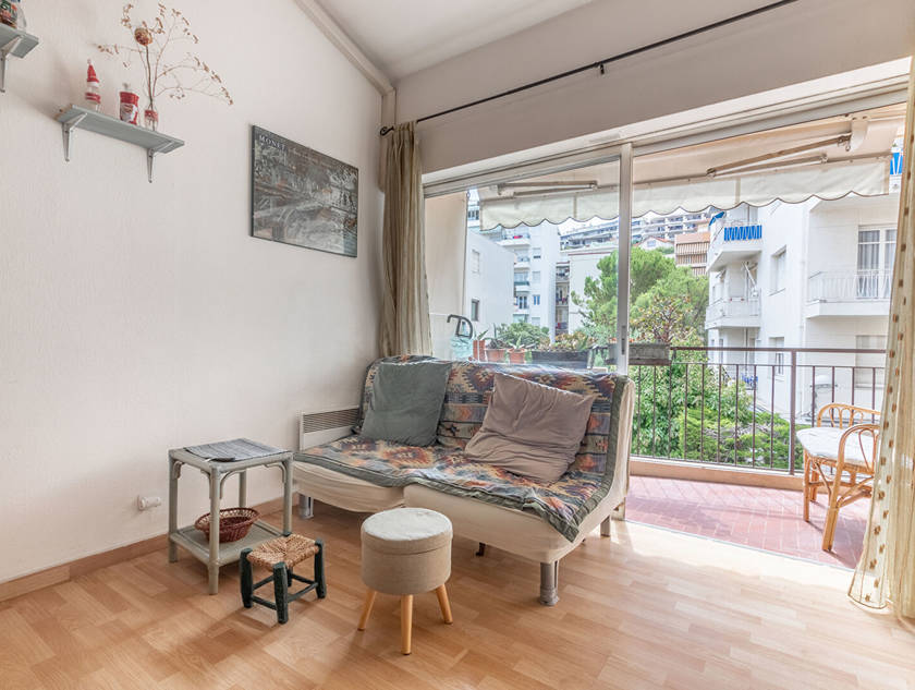 Winter Immobilier - Appartement - Nice - Fleurs Gambetta - Nice - 50098651b