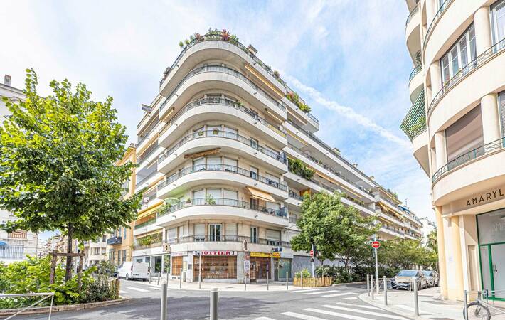 Winter Immobilier - Turismo a Nizza - Gli edifici Rometti a Nizza: una firma architettonica della Costa Azzurra - immeuble-rometti-nice